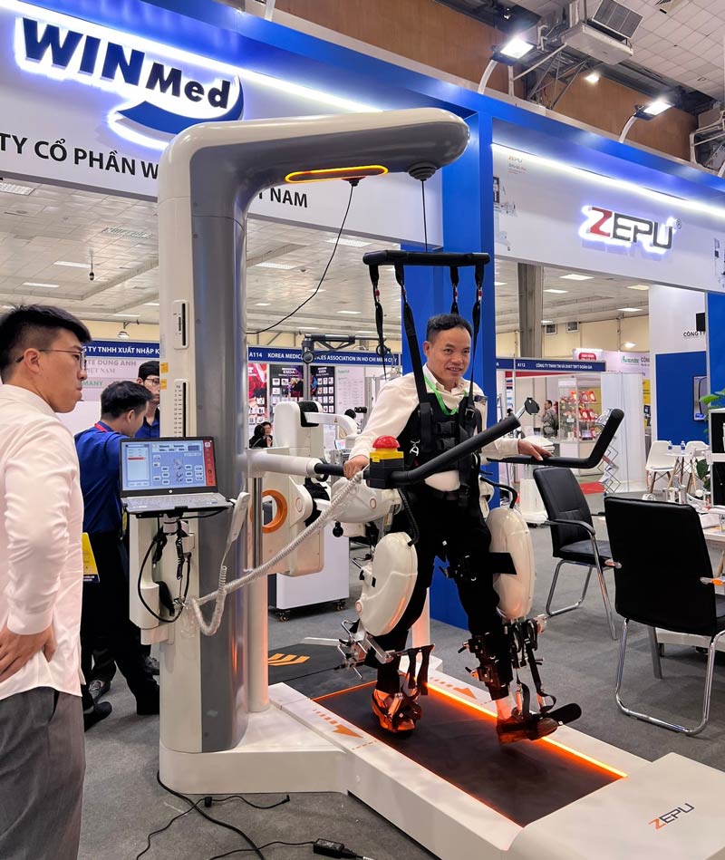 Robot phục hồi chức năng ZEPU - AI1