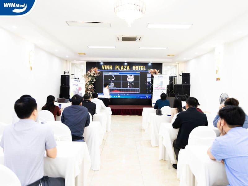 Tham gia khóa học các học viên sẽ nhận được nhiều kiến thức và nhiều phần quà