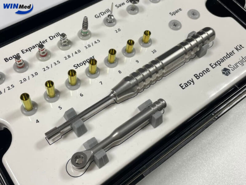 Vì sao nên chọn bộ kit nong chẻ xương Surgident